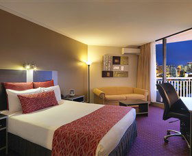 Hotel Grand Chancellor Brisbane - Tourism TAS 1