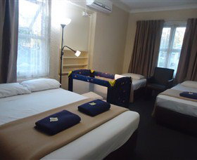 Kingsford Riverside Inn - Tourism TAS 1