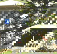 Amanda Stichbury Holiday Guide - Tourism TAS