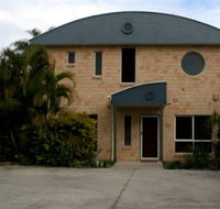 Beach House Redcliffe - Hobart Tourism