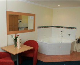 Browns Plains Motor Inn - Tourism TAS 2