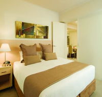 iStay River City