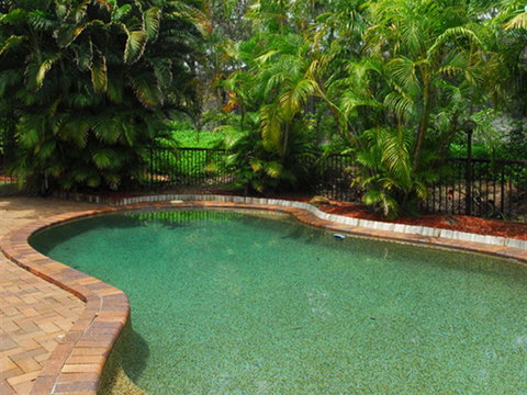 Mt Ommaney Hotel Apartments - Tourism TAS 2