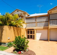 Cream Gables Bed and Breakfast - Tourism TAS