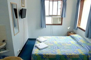 Acacia Inner City Inn - Hobart Tourism 1