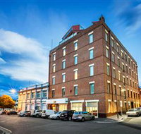 Quest Waterfront - Tourism TAS
