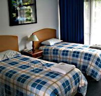 Junction Motel and Lounge Bar