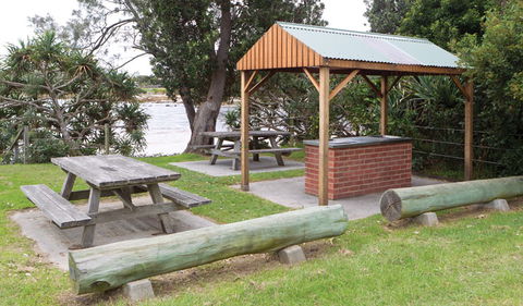 Sandon River Campground - Hobart Tourism 1