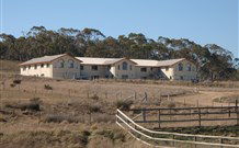 JE Resort (Jindabyne Equestrian Resort) - Hobart Tourism 0