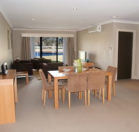 Corunna Station Country House