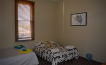 Argyle Hotel Maclean With CaneCutters Bar And Grill - Maclean - Hobart Tourism 3