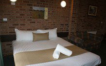 Aspire Alpine Gables And Brumby Bar - Jindabyne - Hobart Tourism 1