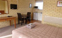 Coastal Comfort Motel - Hobart Tourism 0