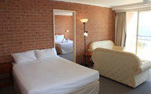 Marina Resort - Nelson Bay - Tourism TAS 5