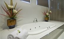 Mercure Centro Hotel Port Macquarie - Port Macquarie - Hobart Tourism 3