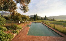 A Church And Homestead In Mudgee - Tourism TAS 2