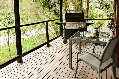 Mystwood Retreats - Hobart Tourism 3