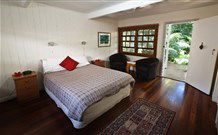 Beachcomber Lodge - Lord - Hobart Tourism 2