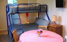 Chez Vous Villas - Hobart Tourism 0