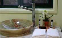 Dybara Park Holiday Cottages - Hobart Tourism 0