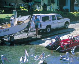 Hyams Beach Bungalows - Hobart Tourism 0