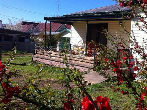Bamboo Cottage - Tourism TAS 8