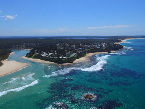 Berrara Beach Holiday Chalets - Hobart Tourism 7