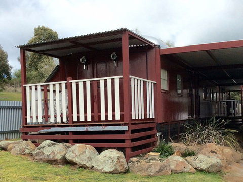 Junee Rail Carriage B And B - Hobart Tourism 2