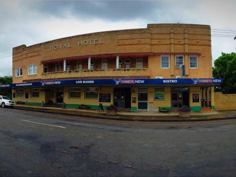 Royal Hotel Dungog - Tourism TAS 2