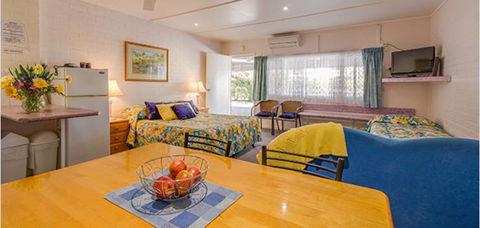 Hi-Way Units Motel - Tourism TAS 25