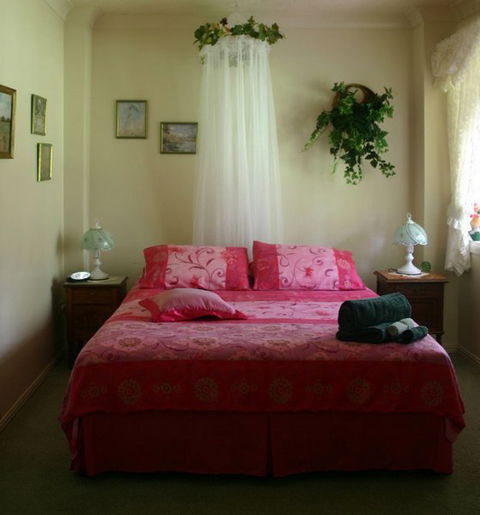 Riviera Bed And Breakfast - Tourism TAS 4