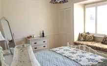 Yahgunyah Cottage - Hobart Tourism 0