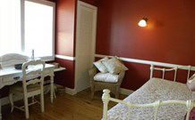Yahgunyah Cottage - Hobart Tourism 2