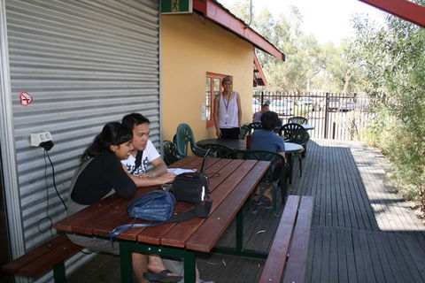 Alice Springs YHA - Hobart Tourism 4