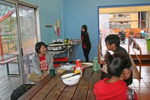 Alice Springs YHA - Hobart Tourism 2