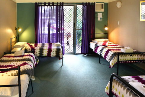 Hervey Bay YHA - Hobart Tourism 2