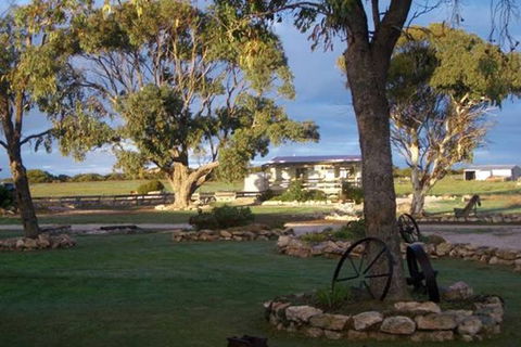Coodlie Park - Port Kenny - Venus Bay - Tourism TAS 0