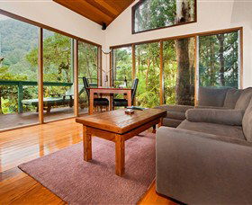 Crystal Creek Rainforest Retreat - Tourism TAS 4