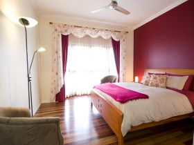 Villa Cavour Bed And Breakfast - Hobart Tourism 2