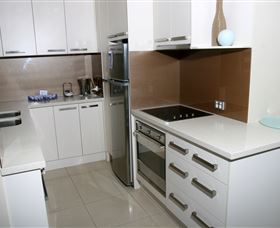Boulevard North Holiday Apartments - Tourism TAS 3