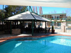 Centre Point Mid-City Motor Inn - Tourism TAS 2