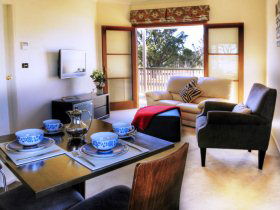 Alpine Lodges Pty Ltd - Tourism TAS 1