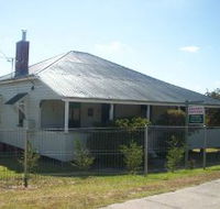 Dillons Cottage - Hobart Tourism