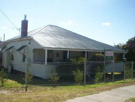Dillons Cottage - Hobart Tourism 0