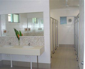 Absolute Backpackers Mission Beach - Hobart Tourism 2
