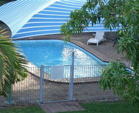 Ashs Holiday Units And Cafe - Tourism TAS 1