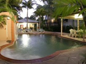 Grosvenor In Cairns - Hobart Tourism 1
