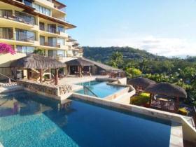 At Waters Edge Resort - Tourism TAS 3