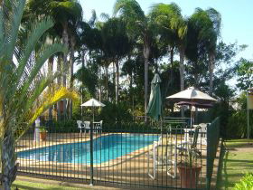 Bundaberg East Cabin And Tourist Park - Tourism TAS 0