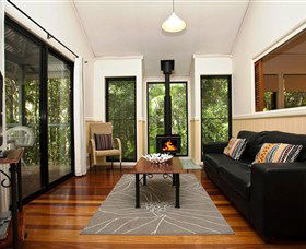Cedar Creek Lodges At Thunderbird Park - Tourism TAS 0